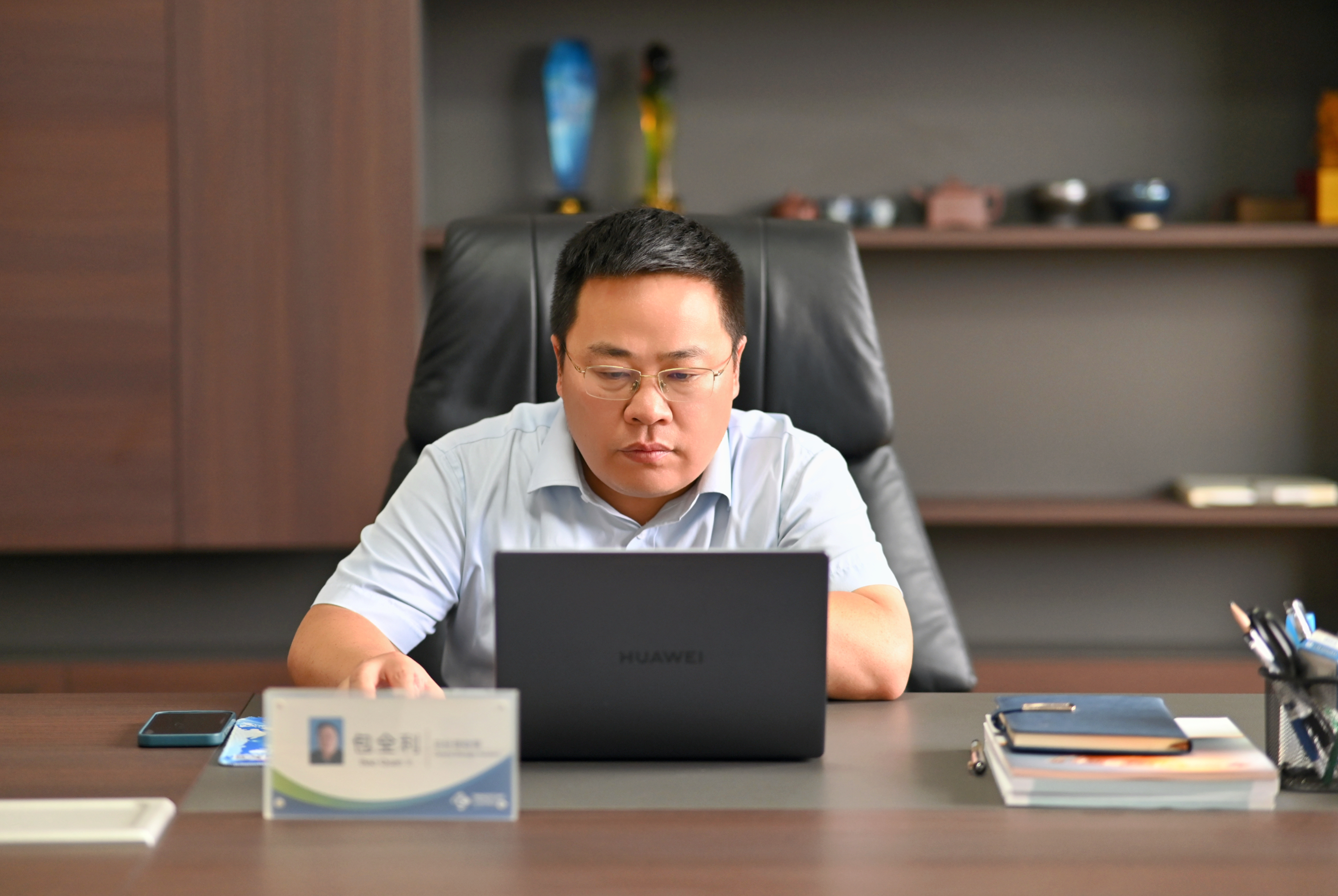 人物对话丨包全利：风劲帆愈疾，，，，，，，，营销无终点，，，，，，，，做径情直行的破风者！